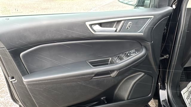 Certified 2024 Ford Edge SEL w/ Convenience Package image 9