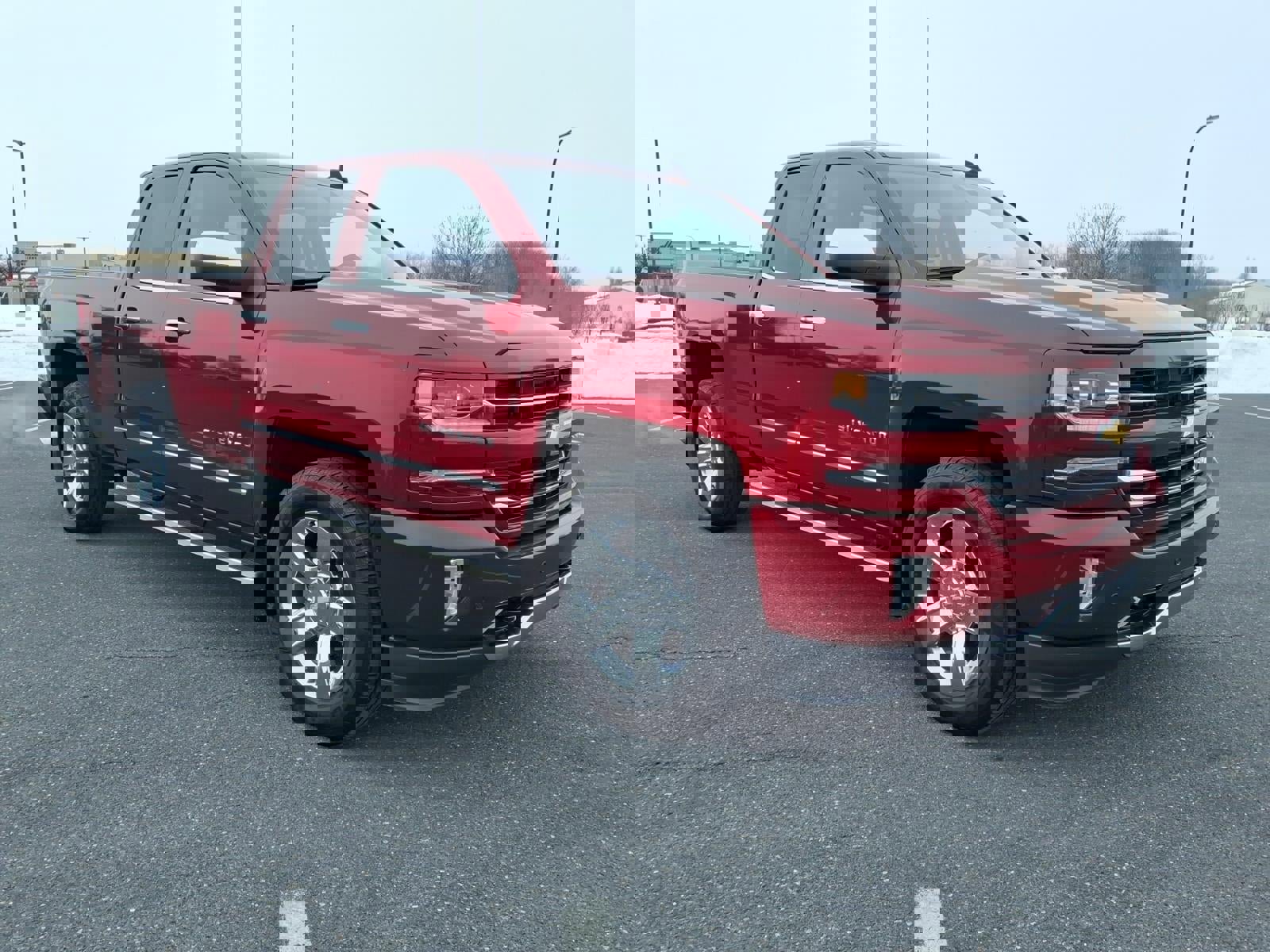 Used 2018 Chevrolet Silverado 1500 LTZ Z71 w/ LTZ Plus Package image 3