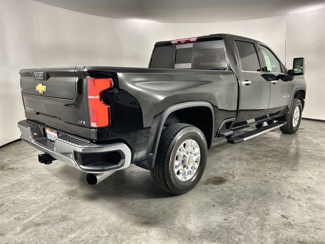 Used 2024 Chevrolet Silverado 2500 LTZ w/ LTZ Plus Package image 8