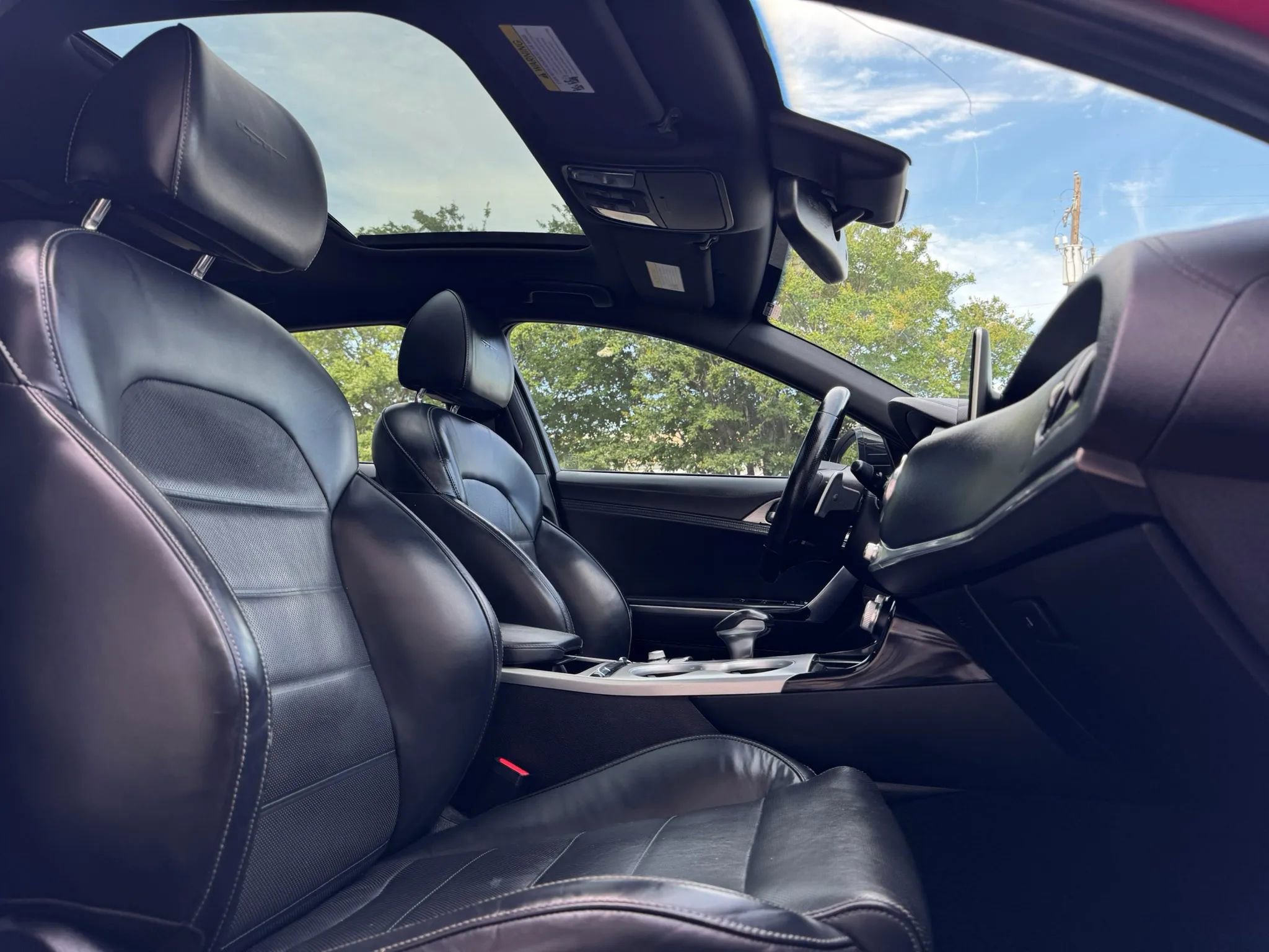 Used 2018 Kia Stinger GT2 RWD image 25