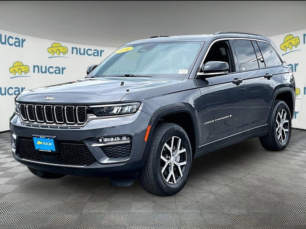 Used 2024 Jeep Grand Cherokee Limited AWD/4WD image 3