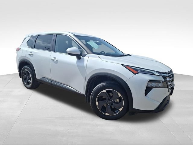 Certified 2024 Nissan Rogue SV FWD image 1
