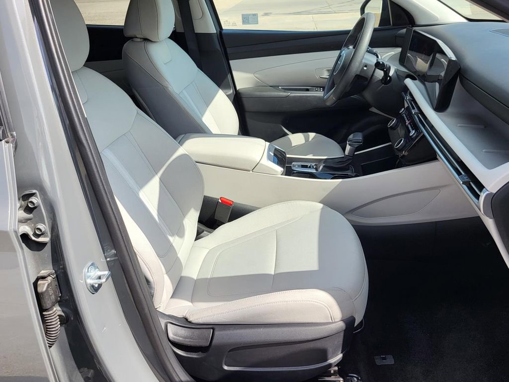 Used 2025 Hyundai Tucson SEL image 10