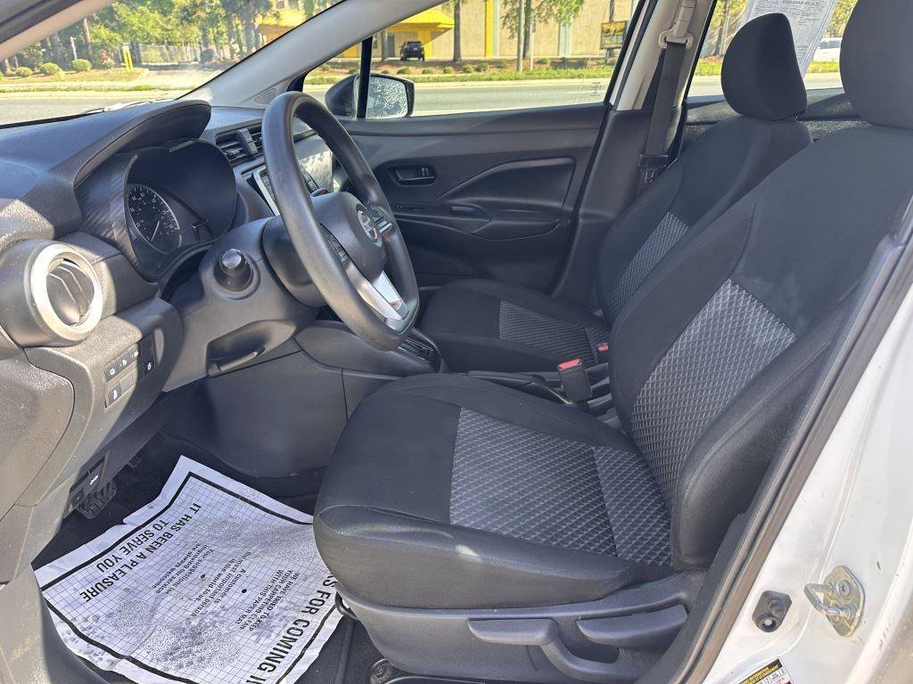 Used 2021 Nissan Versa S FWD image 10