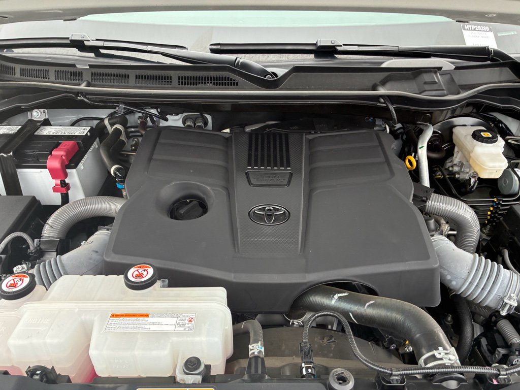 Used 2025 Toyota Tundra SR image 28