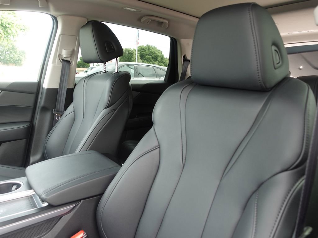 Certified 2023 Acura MDX FWD image 21