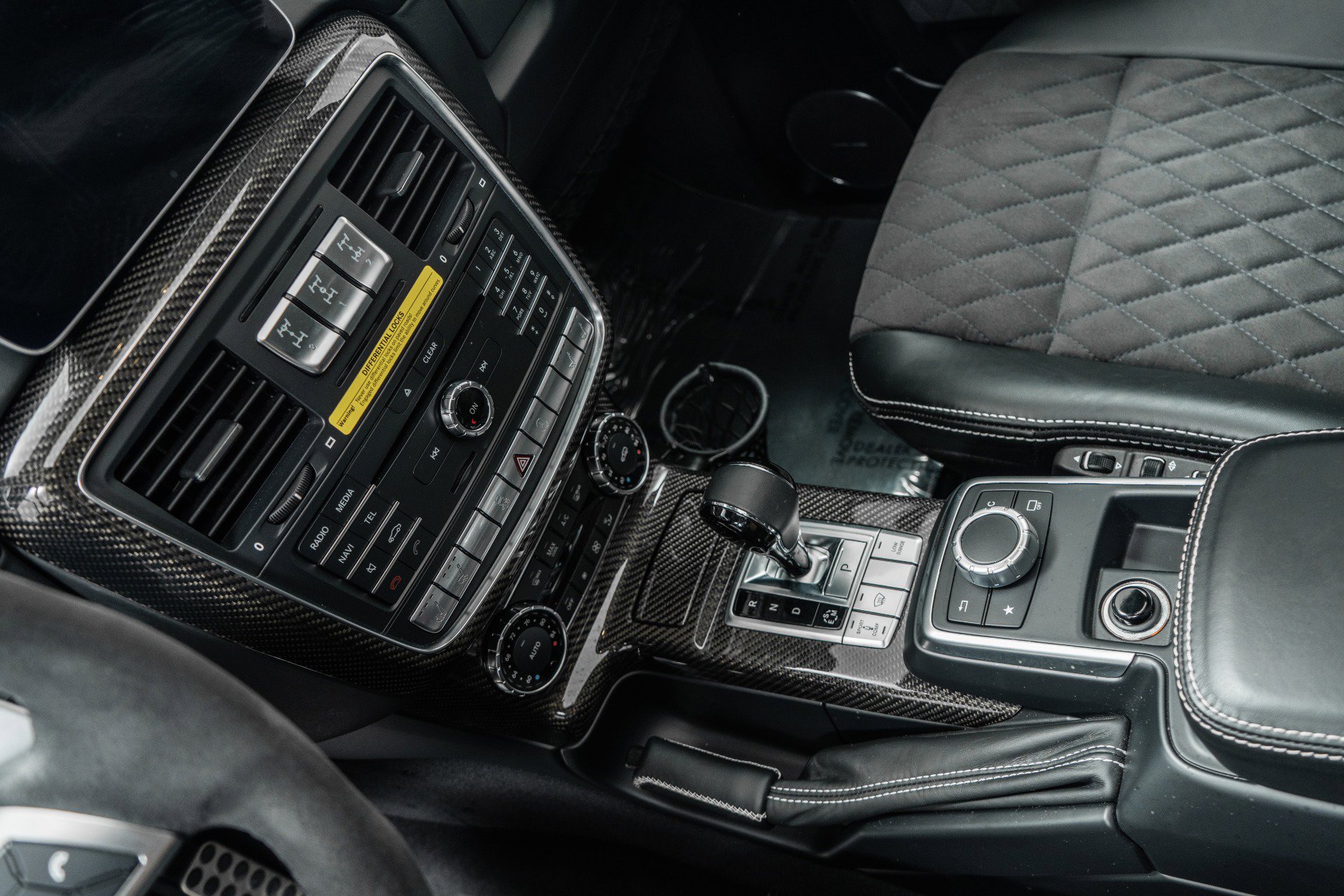 Used 2018 Mercedes-Benz G 550 Squared image 28