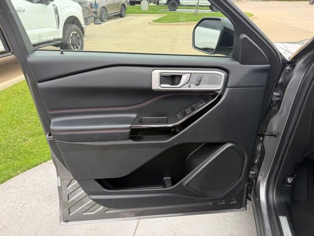 Used 2022 Ford Explorer ST-Line w/ Class IV Trailer Tow Package RWD image 9