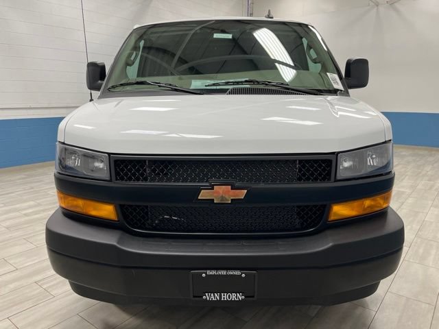 New 2026 Chevrolet Express 3500 Extended w/ Driver Convenience Package RWD image 5