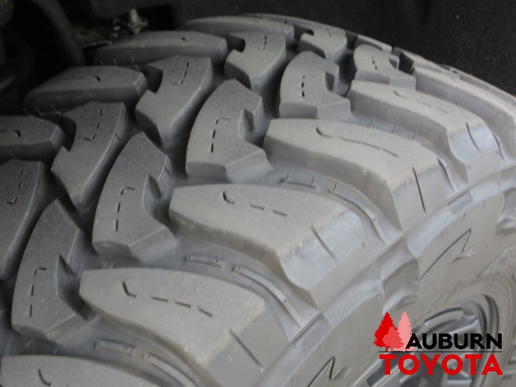 Used 2017 Chevrolet Silverado 1500 LTZ Z71 w/ LTZ Plus Package image 12