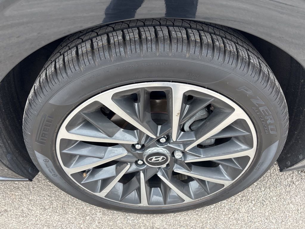 Used 2020 Hyundai Sonata Limited image 8
