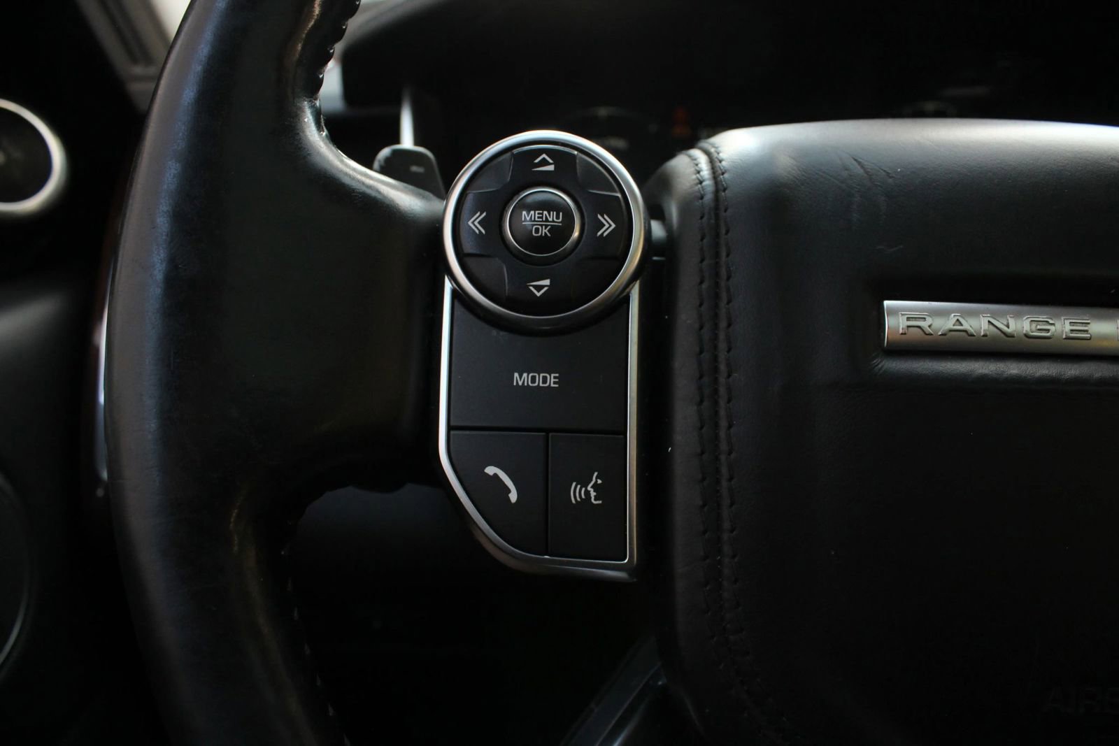 Used 2016 Land Rover Range Rover Supercharged AWD/4WD image 29