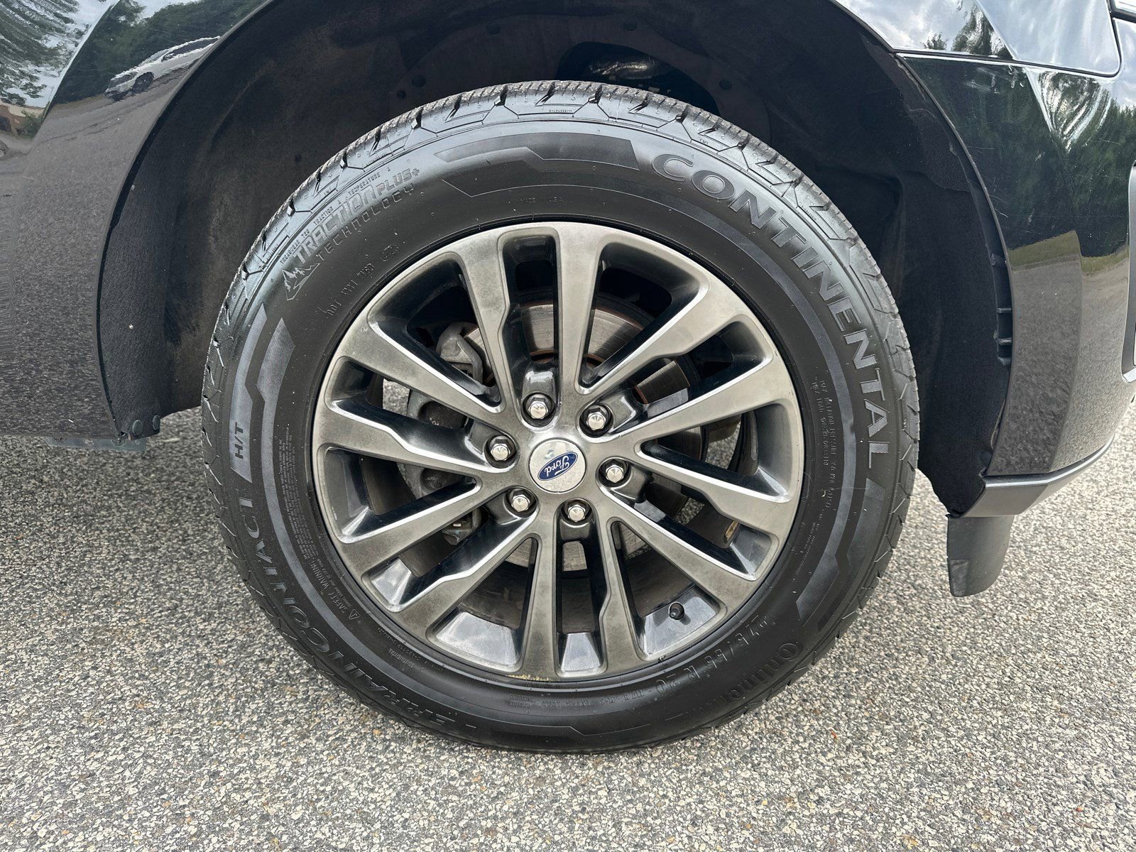 Used 2019 Ford Expedition Limited AWD/4WD image 10