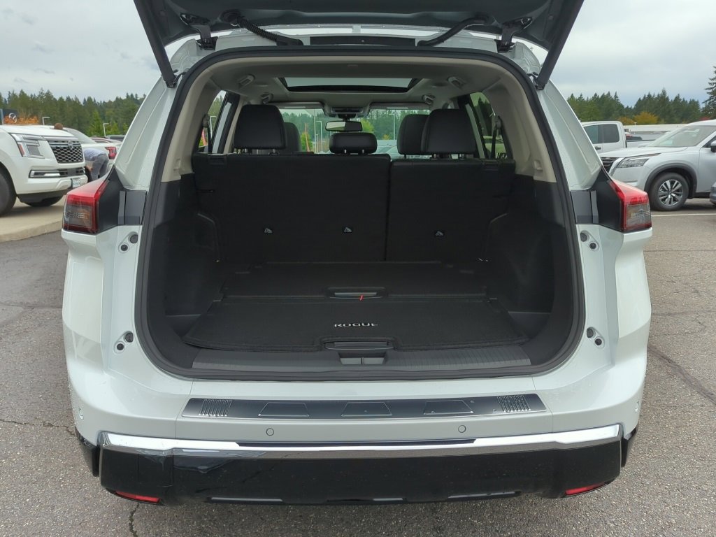 New 2026 Nissan Rogue Platinum image 28