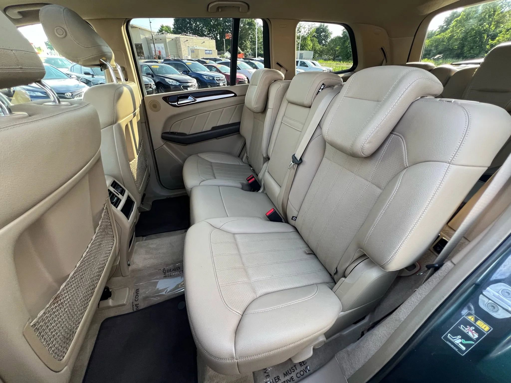 Used 2015 Mercedes-Benz GL 450 4MATIC image 27