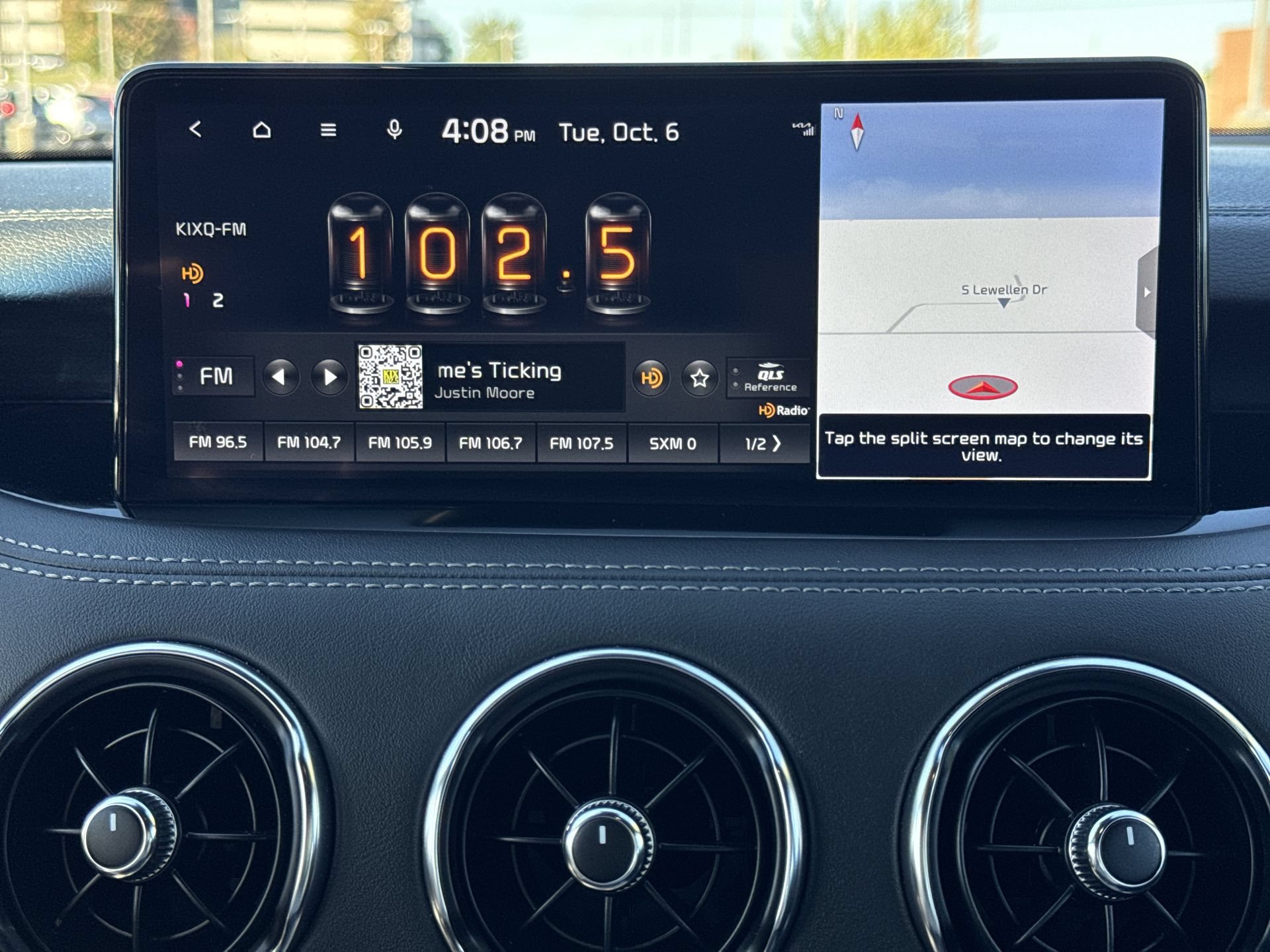 Used 2023 Kia Stinger GT2 AWD/4WD image 16