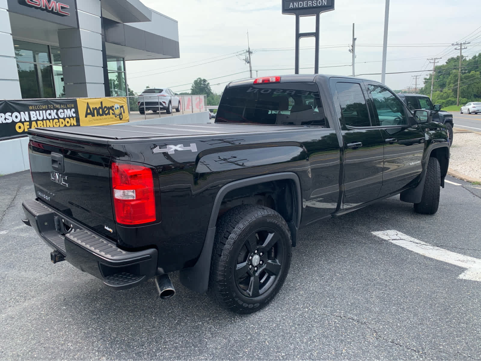 Used 2015 GMC Sierra 1500 4x4 Double Cab image 7
