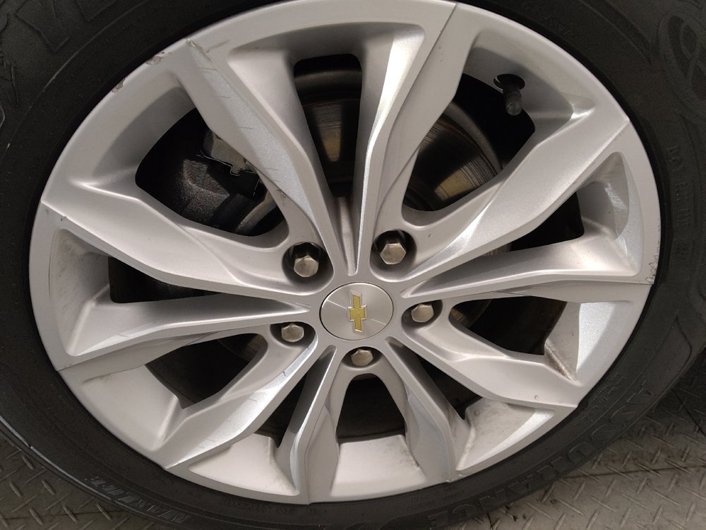 Used 2021 Chevrolet Malibu LT FWD image 31