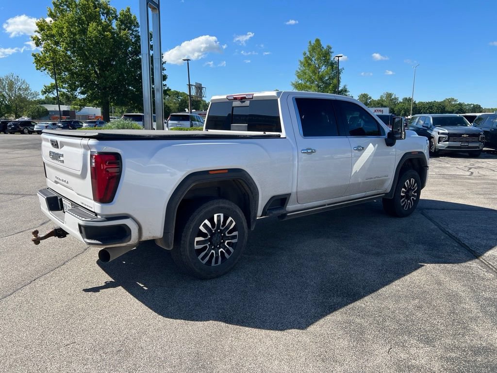 Used 2024 GMC Sierra 2500 Denali Ultimate AWD/4WD image 4