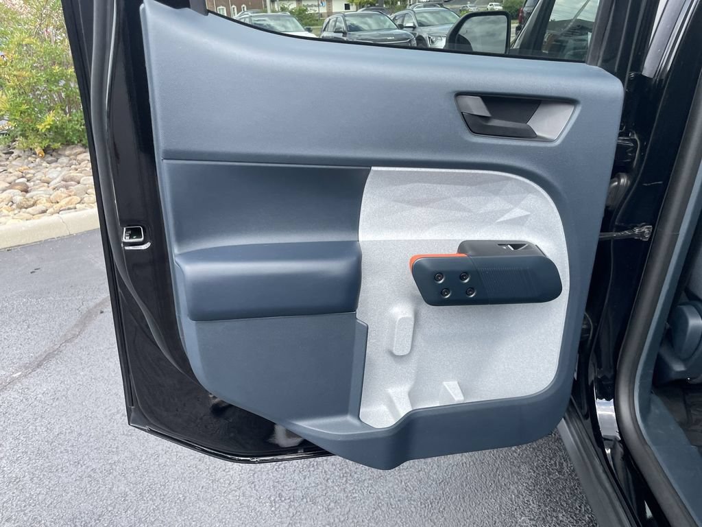 Used 2024 Ford Maverick XLT FWD image 21