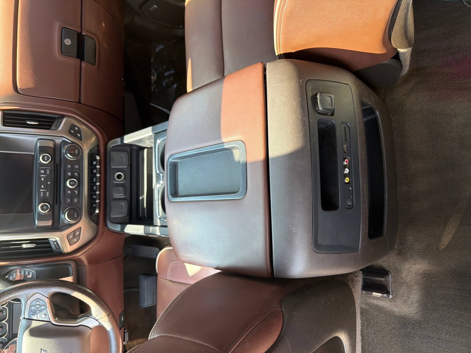 Used 2015 Chevrolet Silverado 3500 High Country AWD/4WD image 28