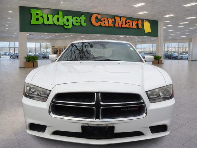Used 2012 Dodge Charger SE image 2