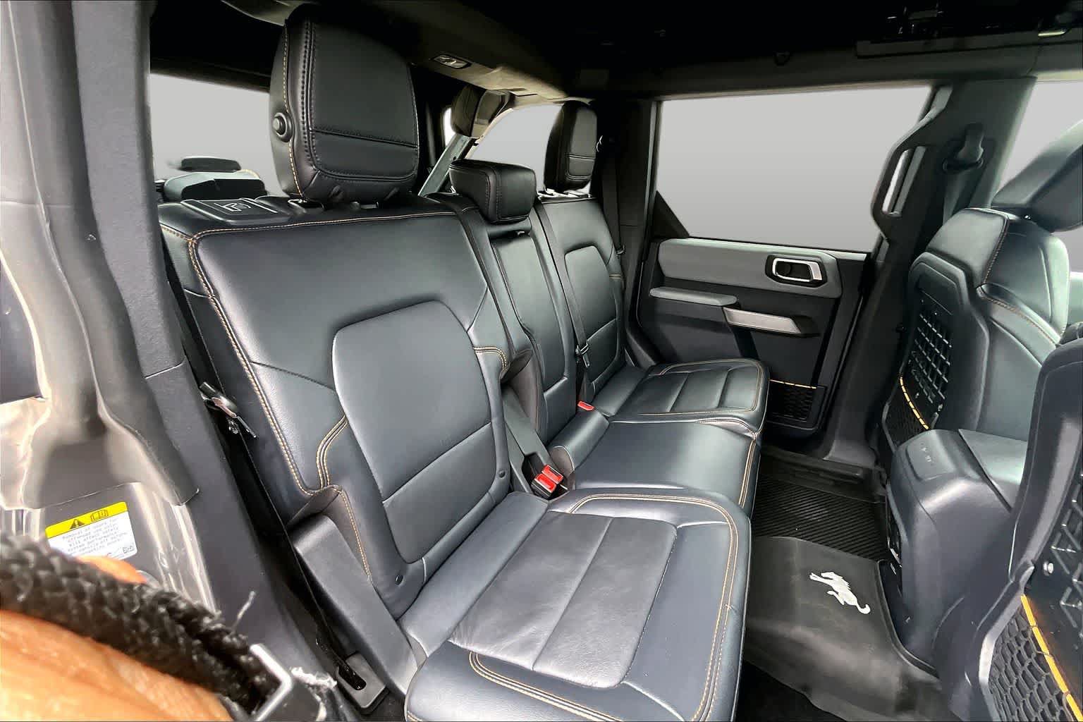 Used 2023 Ford Bronco Badlands w/ Sasquatch Package AWD/4WD image 20