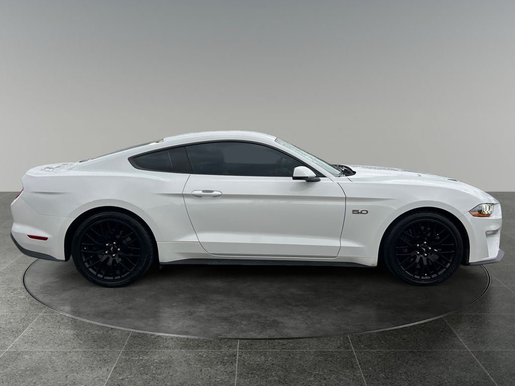 Used 2022 Ford Mustang GT Premium w/ GT Performance Package RWD image 10