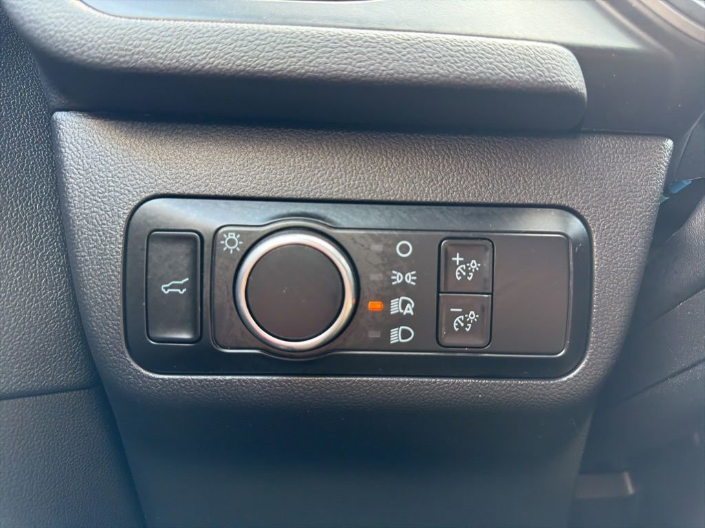 Used 2023 Ford Escape Active image 30