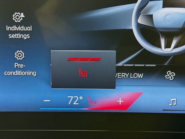 Used 2024 BMW X5 xDrive40i w/ M Sport Package image 20