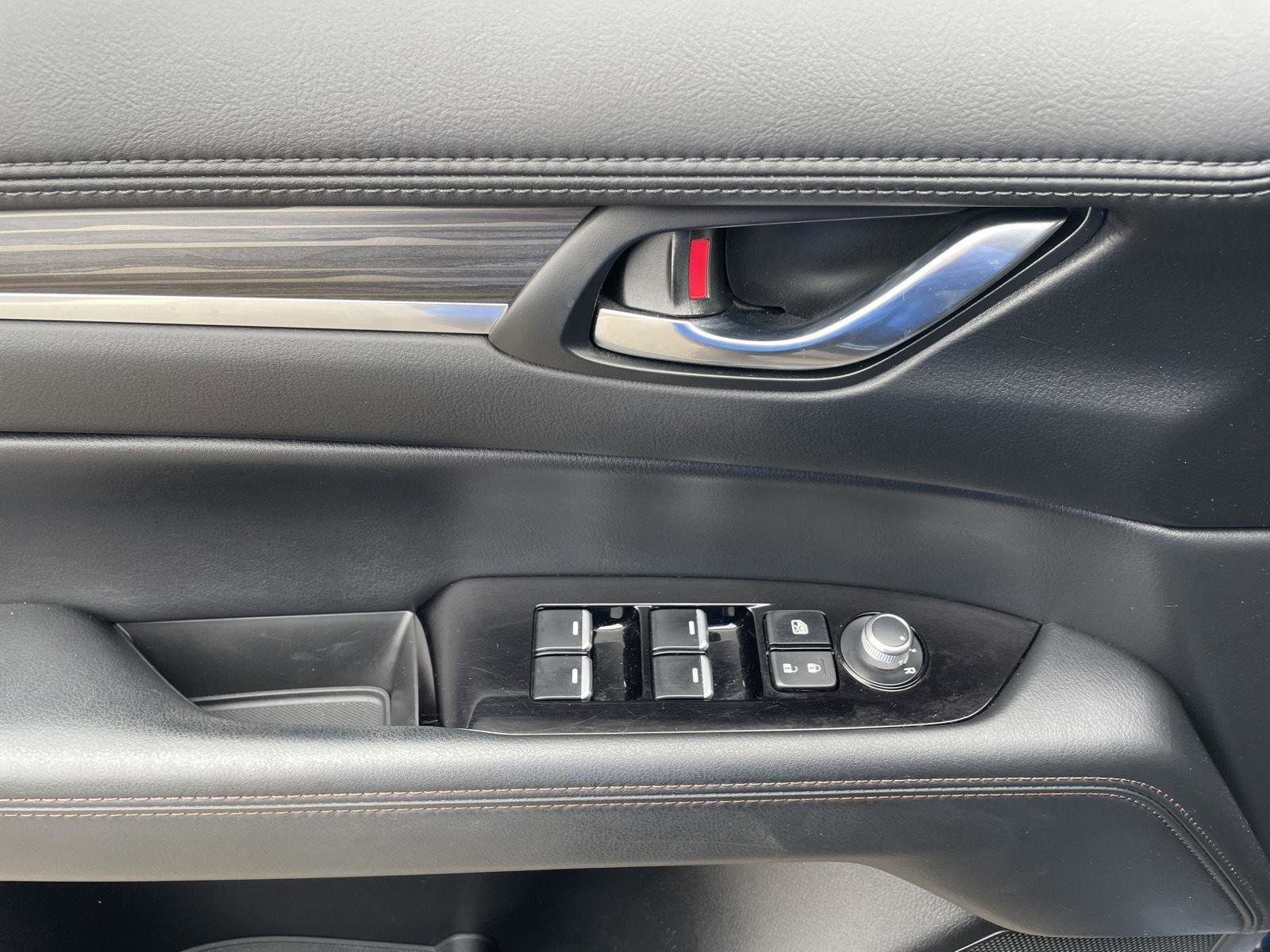 Used 2022 MAZDA CX-5 AWD 2.5 S w/ Premium Package image 11