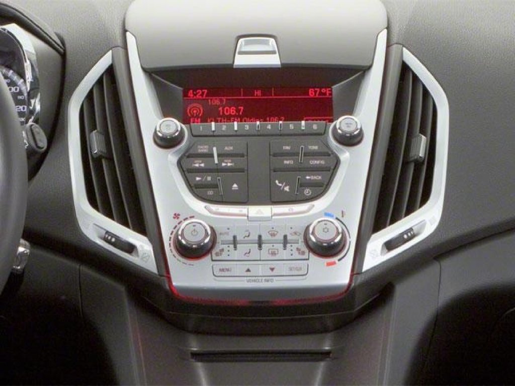 Used 2010 GMC Terrain SLE FWD image 9