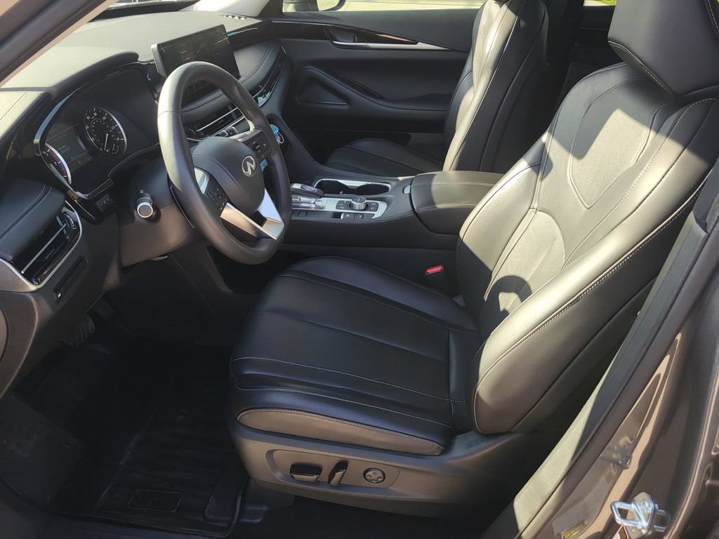 Used 2025 INFINITI QX60 Pure FWD image 18