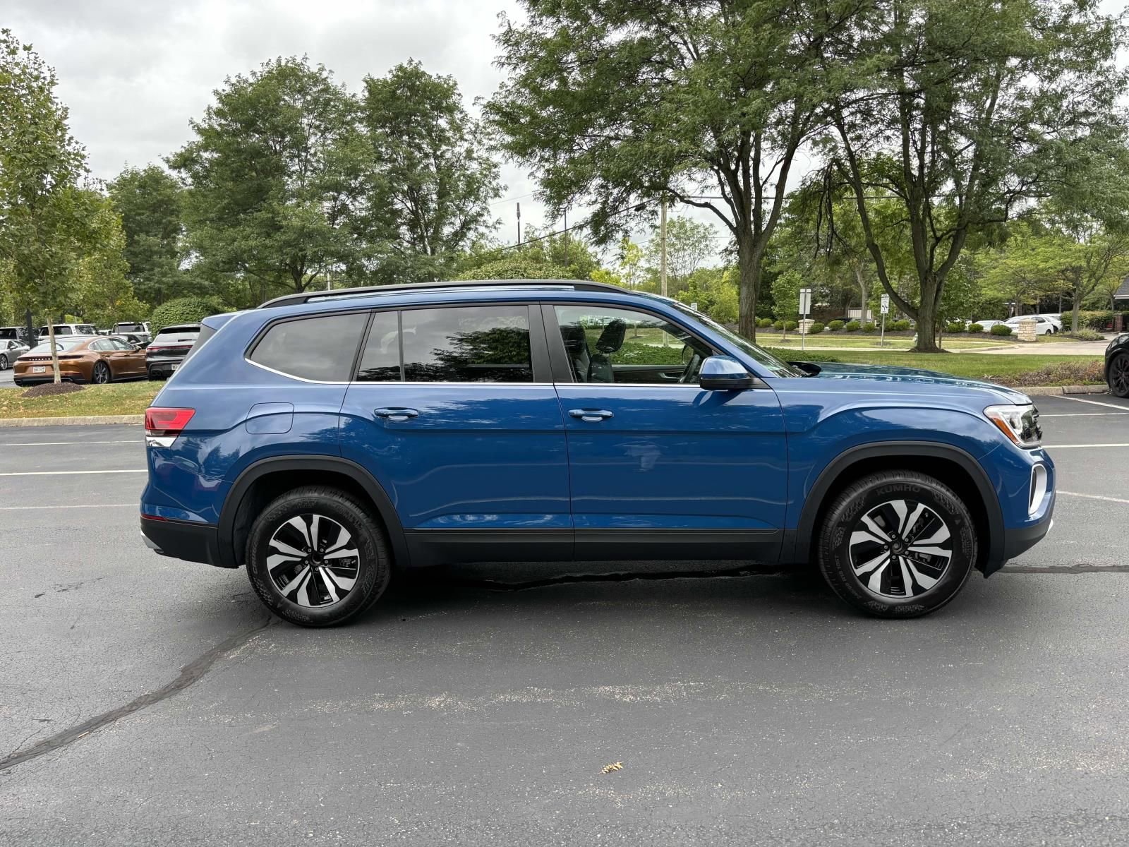 New 2026 Volkswagen Atlas SE image 8