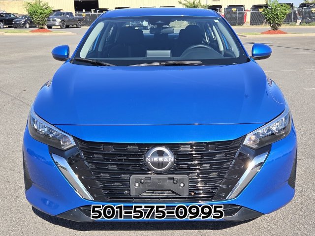 Used 2025 Nissan Sentra SV FWD image 6