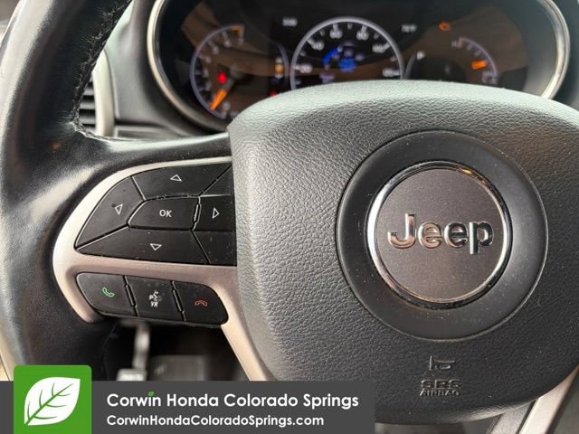 Used 2020 Jeep Grand Cherokee Altitude AWD/4WD image 29