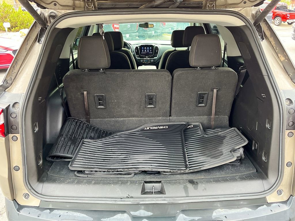 Used 2020 Chevrolet Traverse LT image 27