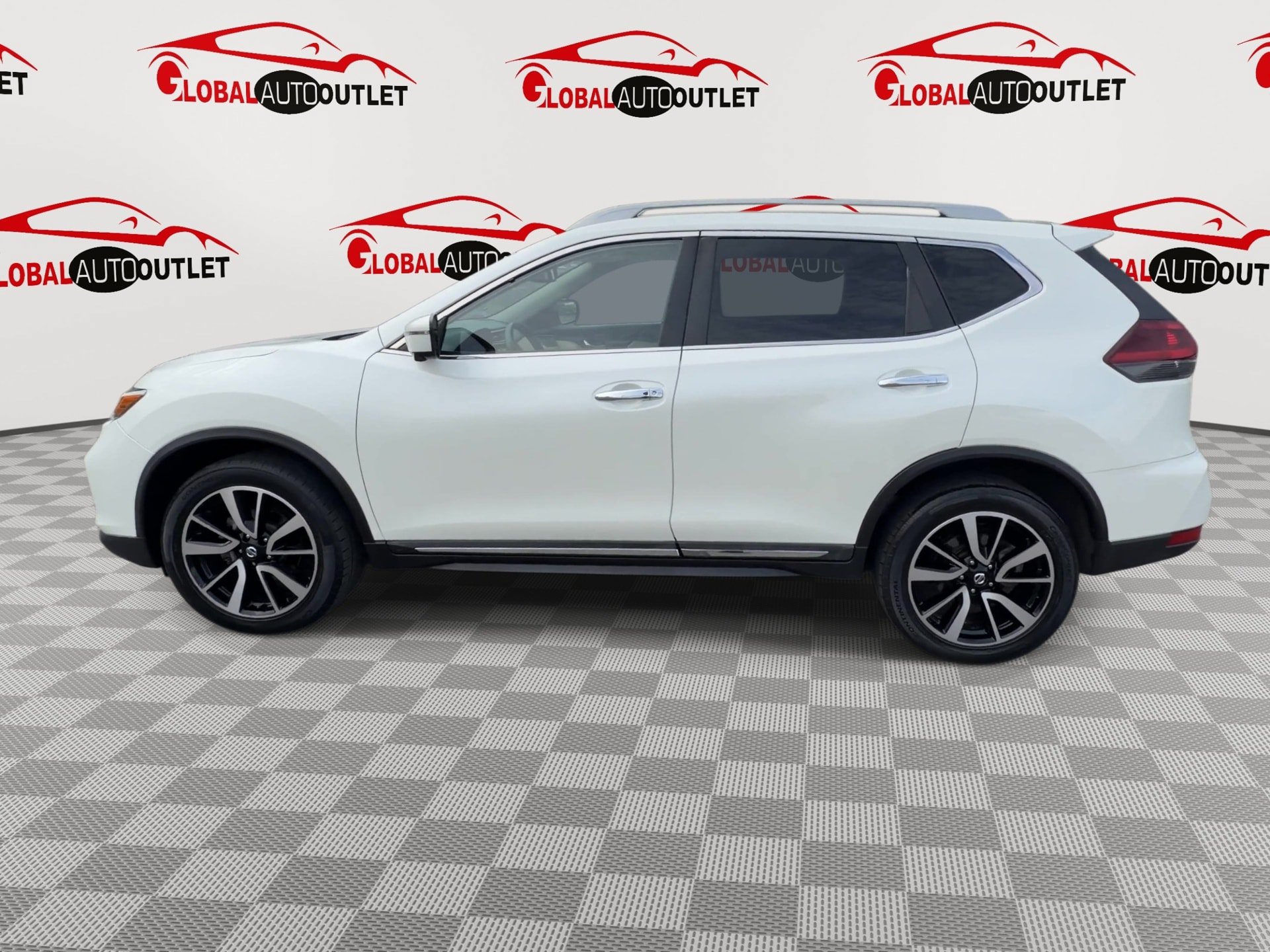 Used 2020 Nissan Rogue SL w/ Premium Package AWD/4WD image 5