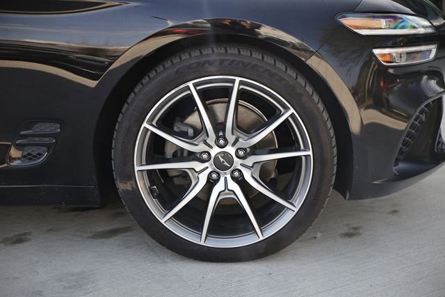 Used 2022 Genesis G70 2.0T w/ Prestige Package image 4