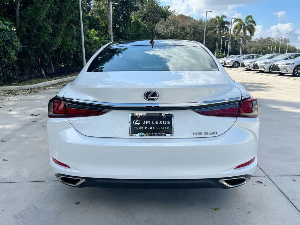 Certified 2023 Lexus ES 350 w/ Premium Package image 6