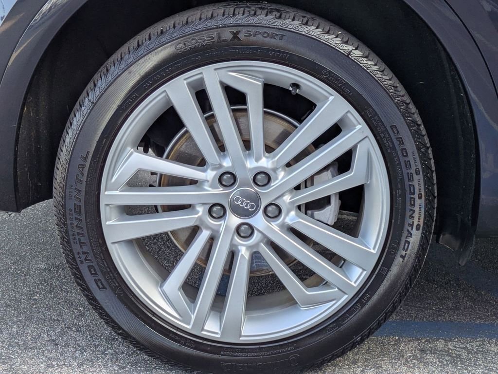 Used 2018 Audi Q5 Prestige w/ Prestige Package image 23