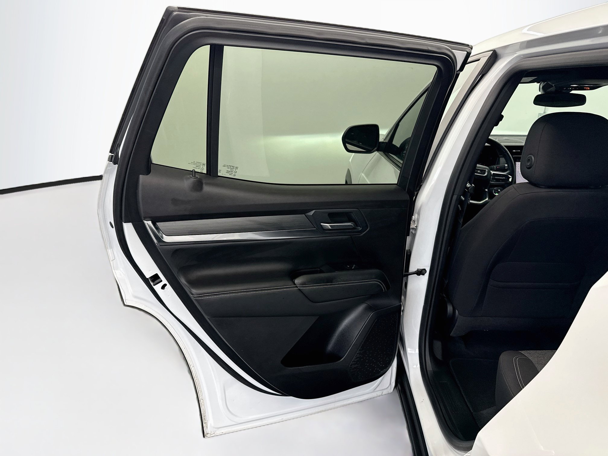 Used 2025 GMC Terrain Elevation FWD image 25