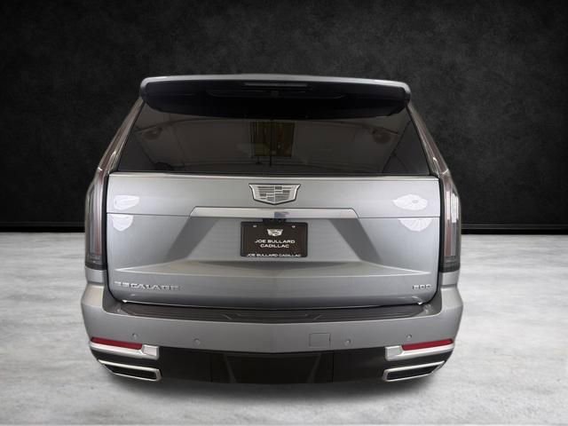 Used 2025 Cadillac Escalade Premium Luxury Platinum w/ LPO, Radiant Package RWD image 7
