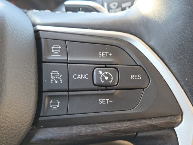 Used 2021 Jeep Grand Cherokee L Limited image 16