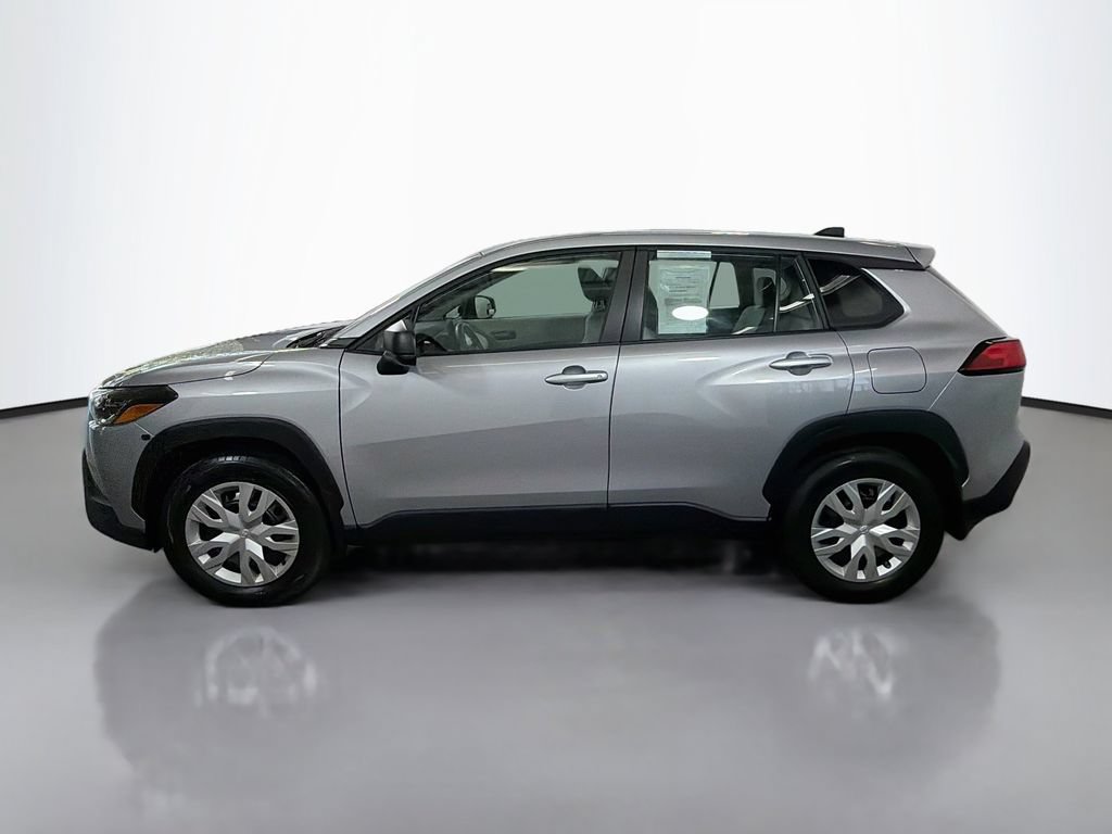 Used 2024 Toyota Corolla Cross L AWD/4WD image 6