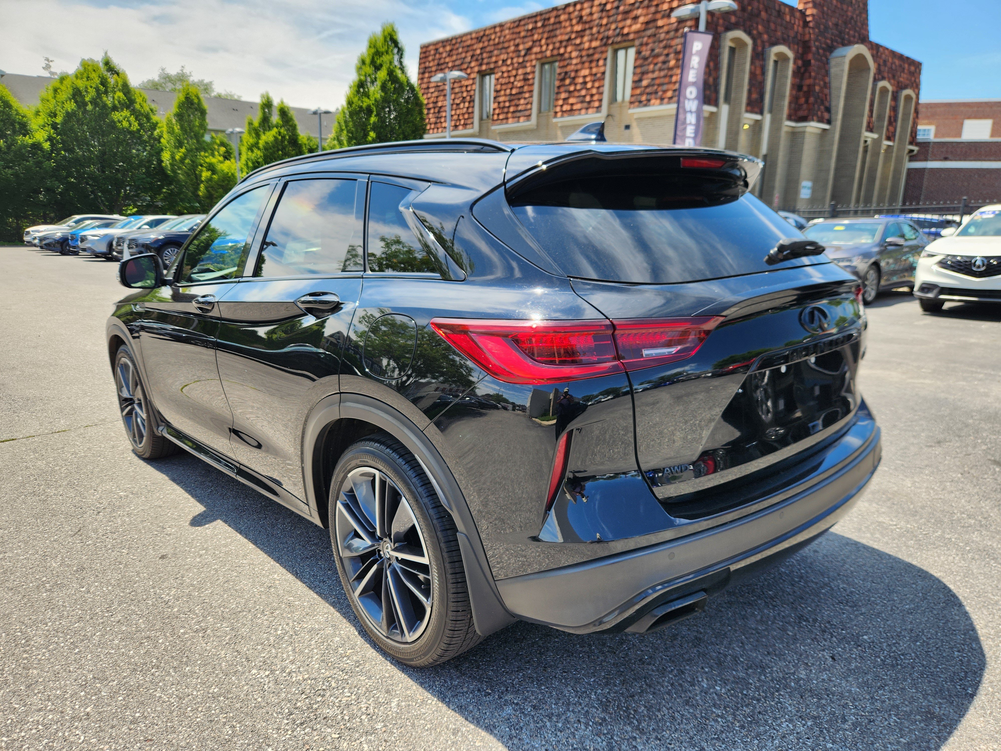 Used 2023 INFINITI QX50 Sport AWD/4WD image 3