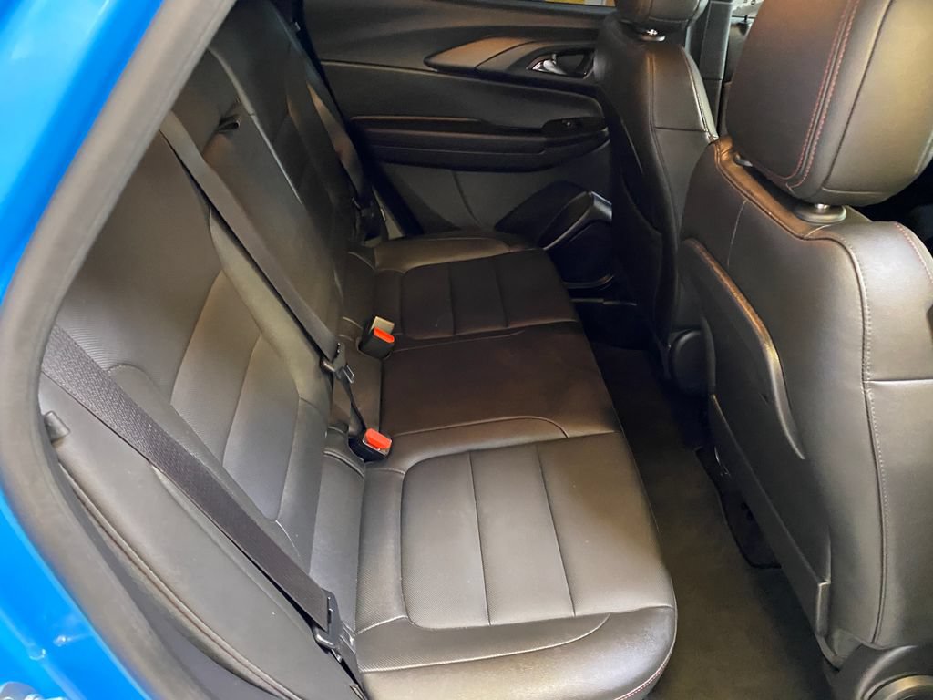 Used 2025 Chevrolet TrailBlazer RS w/ Driver Confidence Package FWD image 27