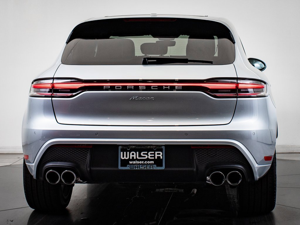 Used 2025 Porsche Macan image 7
