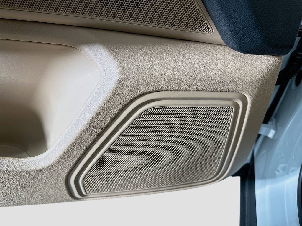 Used 2025 Porsche Macan image 21