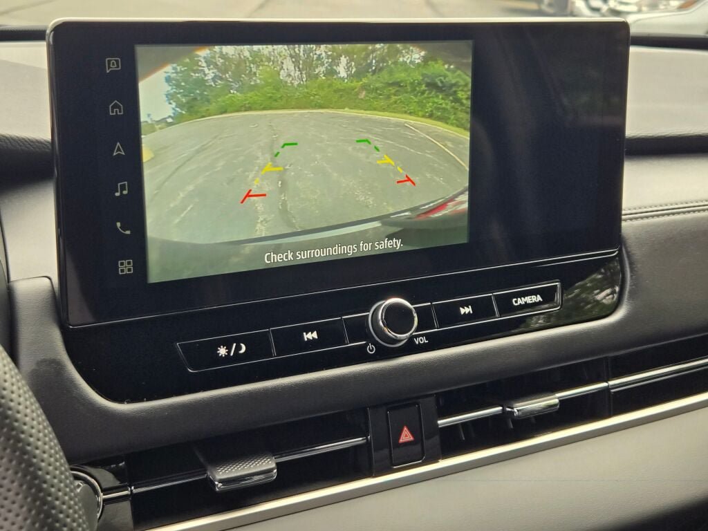 New 2026 Mitsubishi Outlander LE AWD/4WD image 24